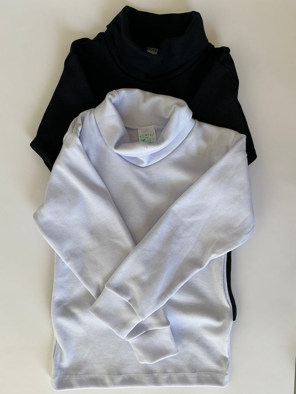 Playera cuello largo unisex
